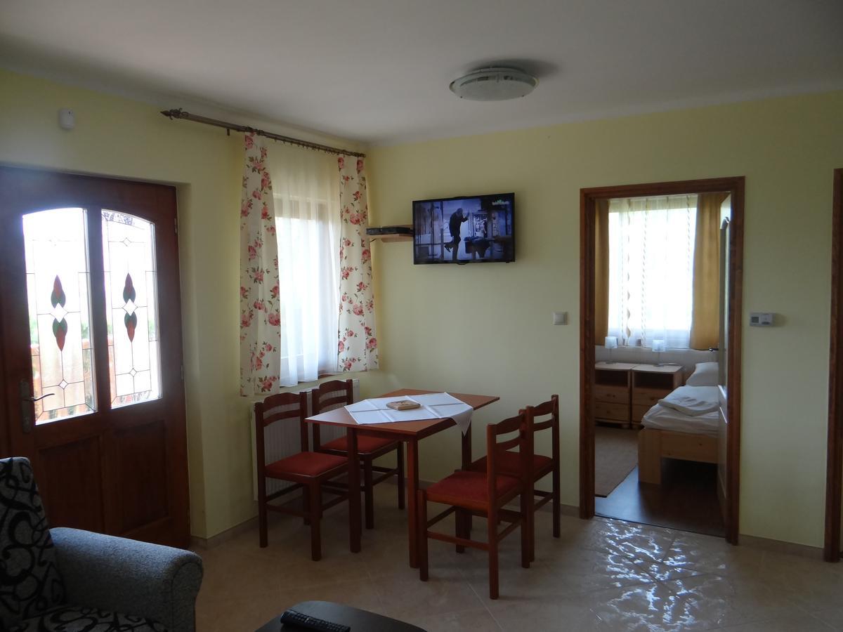 Thermal Motel Кишкунмайша Экстерьер фото